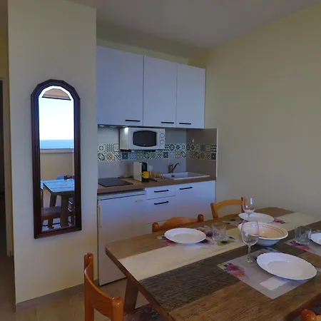 Apartment Proche Centre - T2 Renove 30m² Avec Piscine Et Wifi - Fr-1-472a-296 *