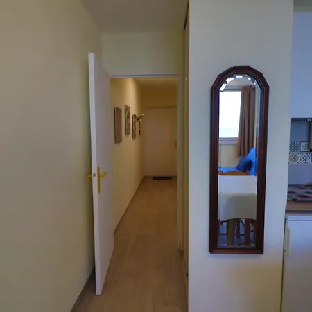 Proche Centre - T2 Renove 30m² Avec Piscine Et Wifi - Fr-1-472a-296 Daire Sète